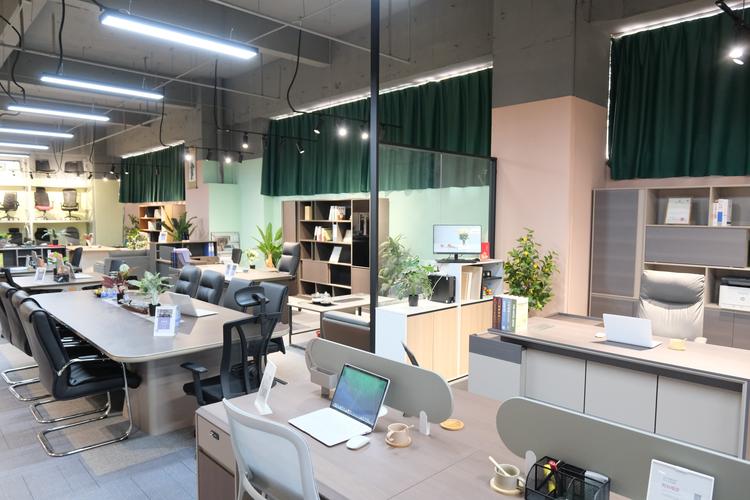 天津润东办公家具展厅无套路,天津办公家具齐全,会议桌带充电,办公桌